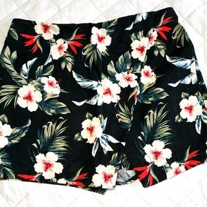 Hollister skort floral print